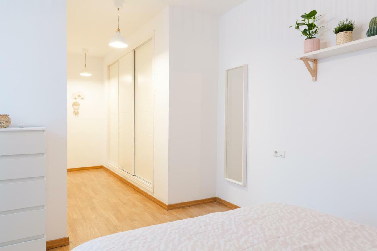Hola Malaga Centro Historico Apartment Ngoại thất bức ảnh